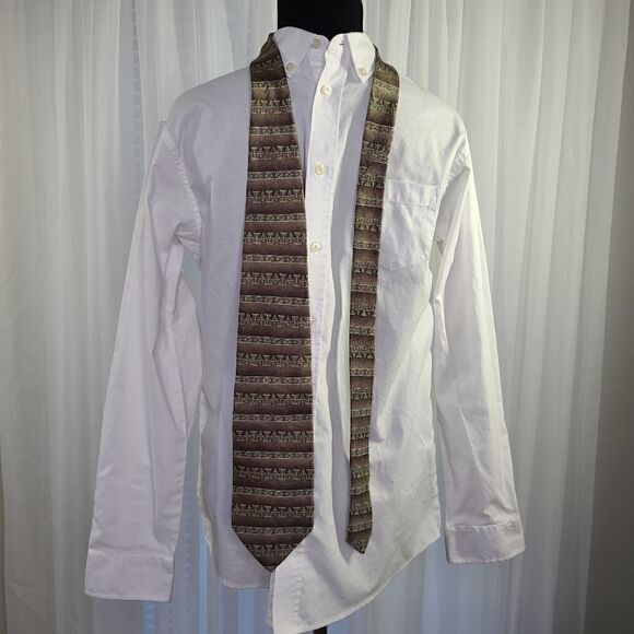 Geoffrey Beene Tie  - Picture 2 of 4